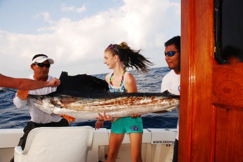 isla mujeres sailfishing