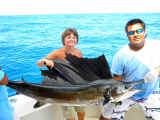 edaurdo-fishing mate- cancun fishing