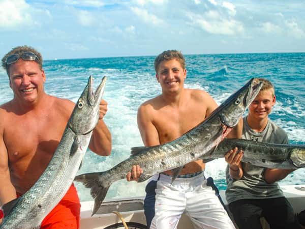 fishing in cancun-barracuda